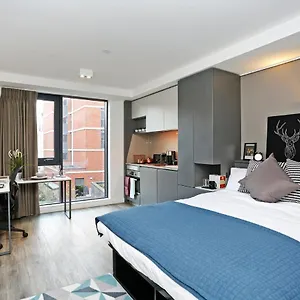 Apartmanhotel Joivy At Fountainbridge - Adults Only - Breakfast Buffet