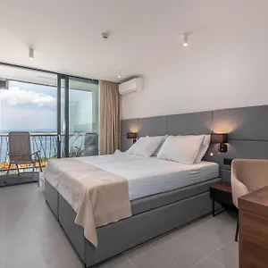 Paviljoni Omorika Hotel Crikvenica