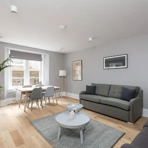 Joivy Luxurious 2br Near Haymarket Station Apartamento