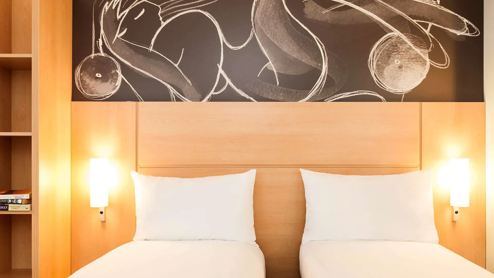 Ibis Edinburgh Centre South Bridge - Royal Mile Hotel