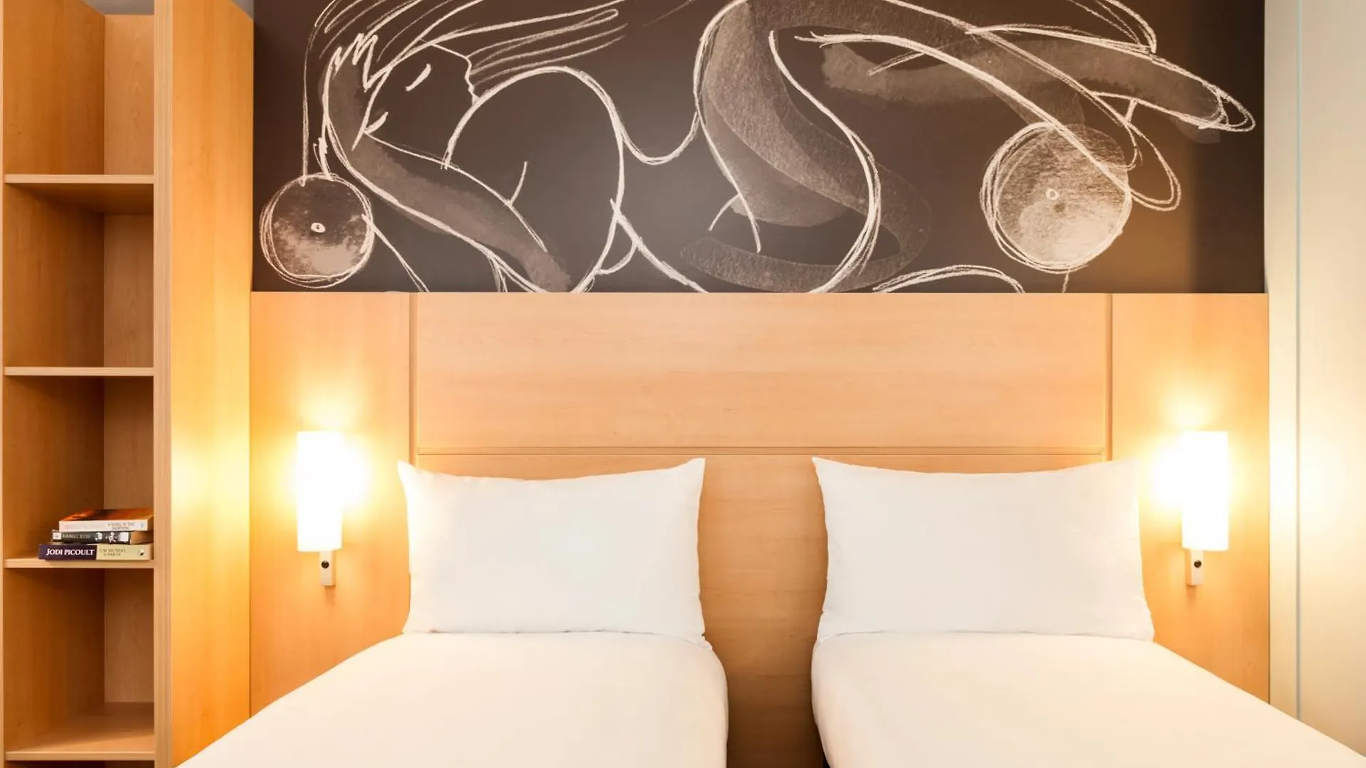 Ibis Edinburgh Centre South Bridge - Royal Mile Hotel