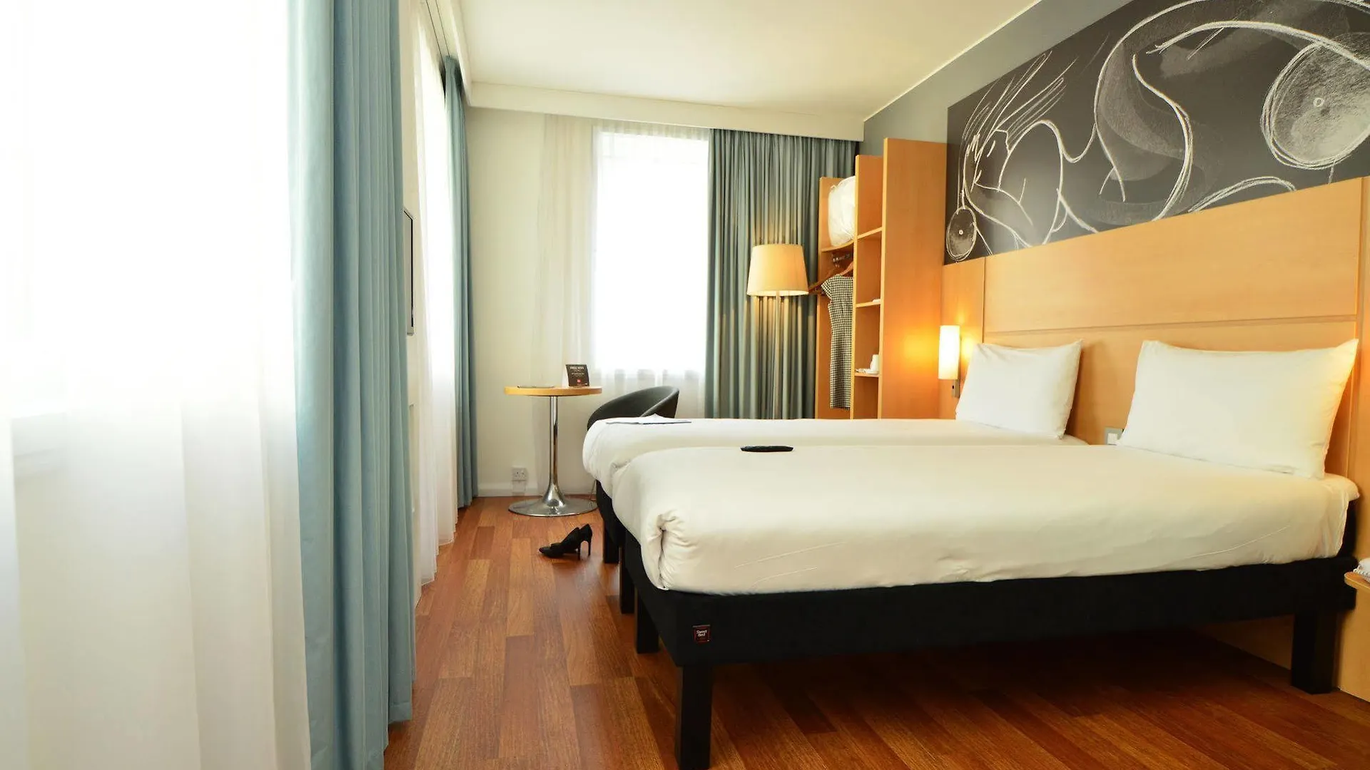 Ibis Edinburgh Centre South Bridge - Royal Mile Hotel 3*,  Storbritannien